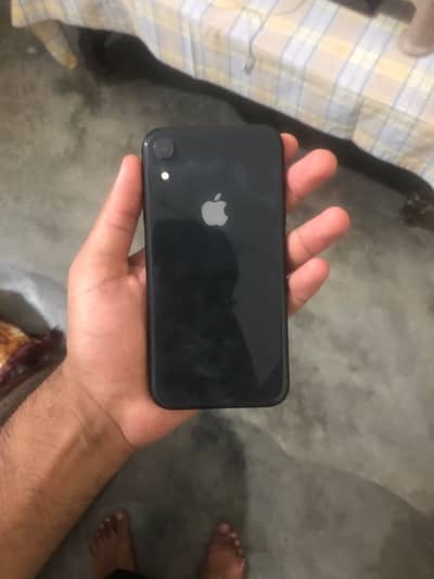 Apple iPhone XR