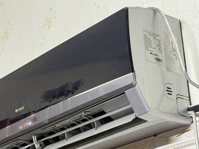 Gree 1ton inverter air conditioner for sale