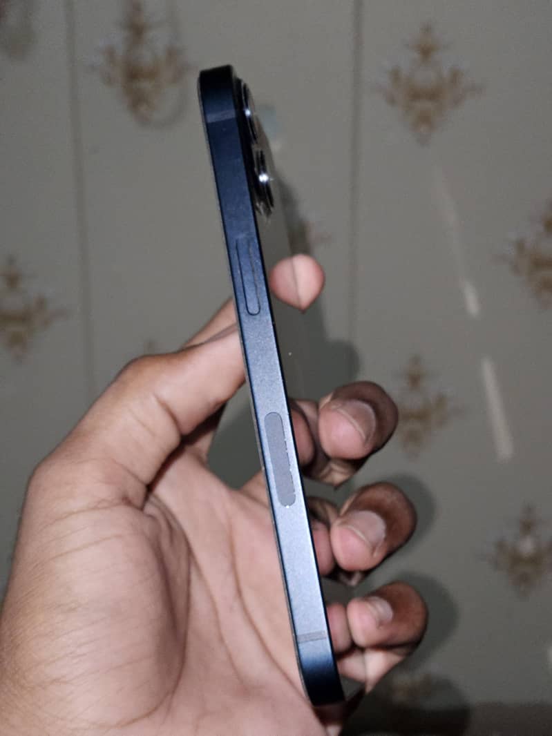 iphone 13 2