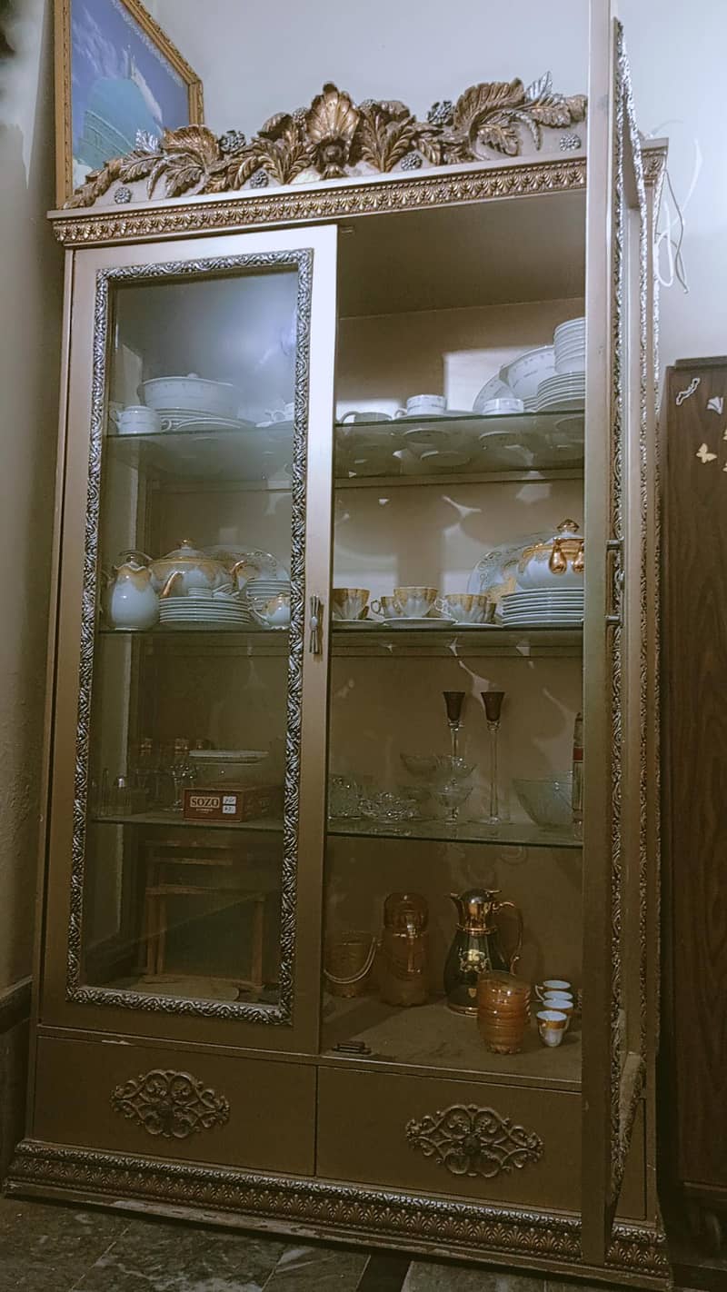 showcase 0