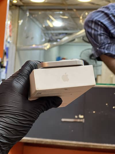 Apple iPhone 15 Pro