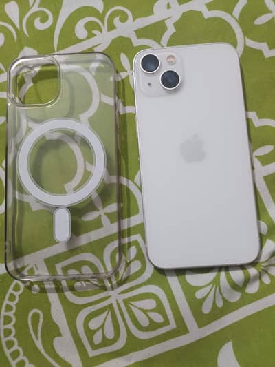 Apple iPhone 13