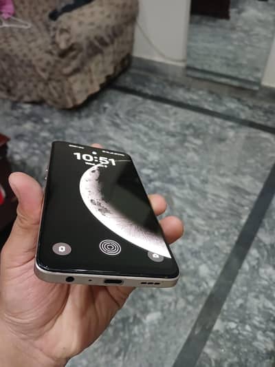 OPPO F21 Pro