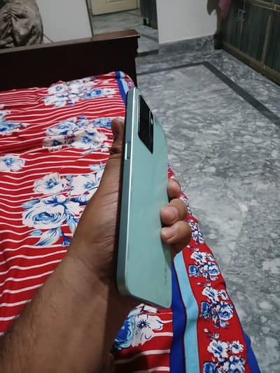 OPPO A57