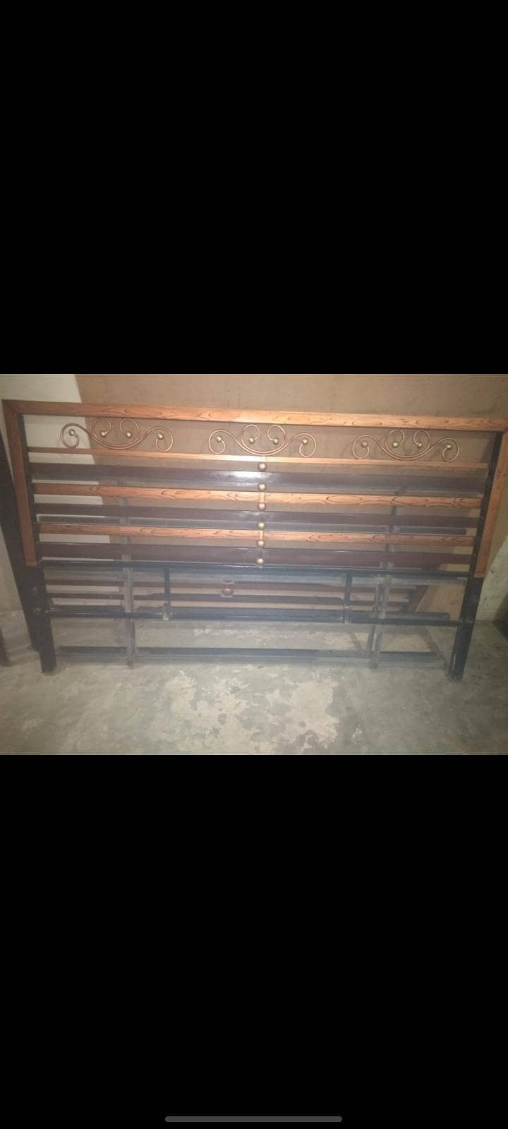bed for sell 1