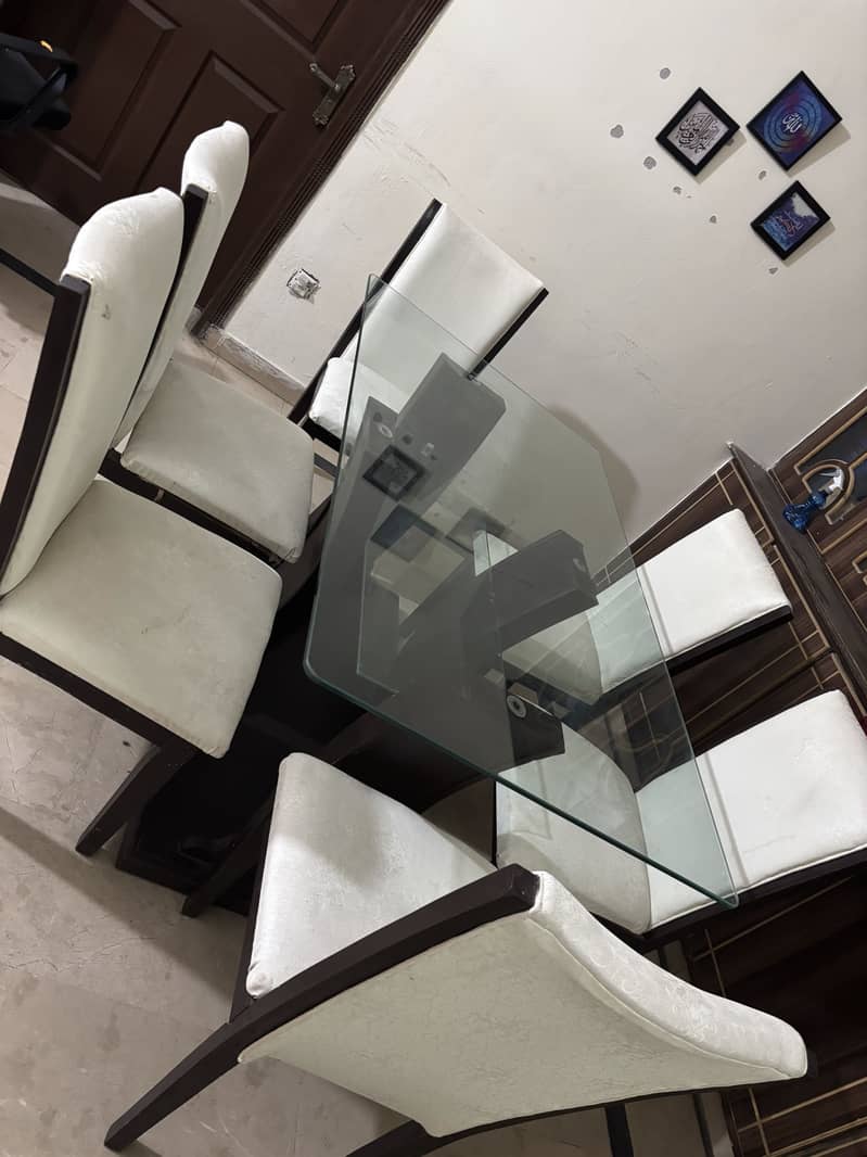 Dinning Table 5