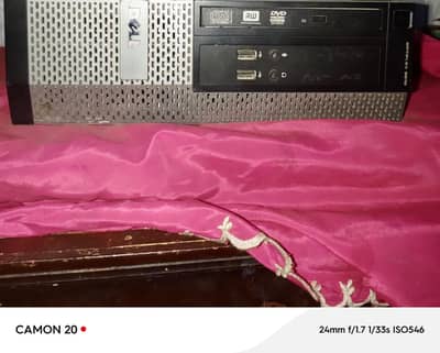 dell 4gb ram 250gb hard disk 1gb grafic card all ok chal raha hai