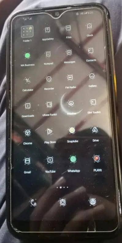Huawei y6s Mobile for Sale – 100% Working – With Box – Only Rs. 10,000