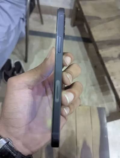 Apple iPhone 12 esim working