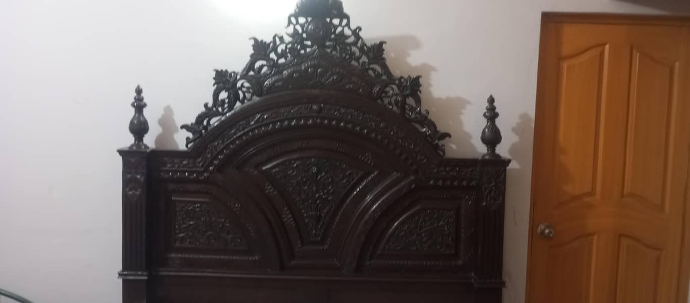 chinioti bed 4