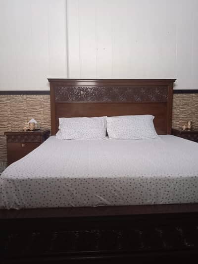 bed with side tables