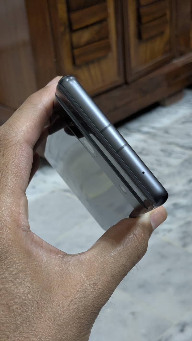 Google Pixel 7a 4