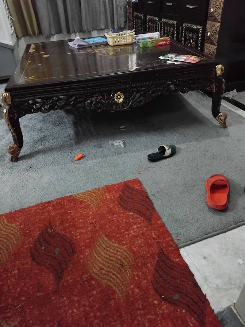 center table 0