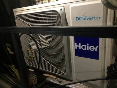 Haier 1.5 ton Inverter AC 03098377276