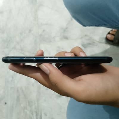 Apple iPhone SE 2022
