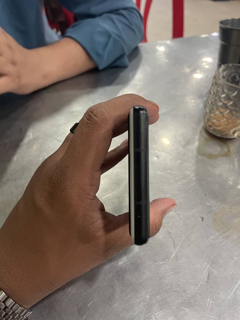 Google Pixel 6a 2