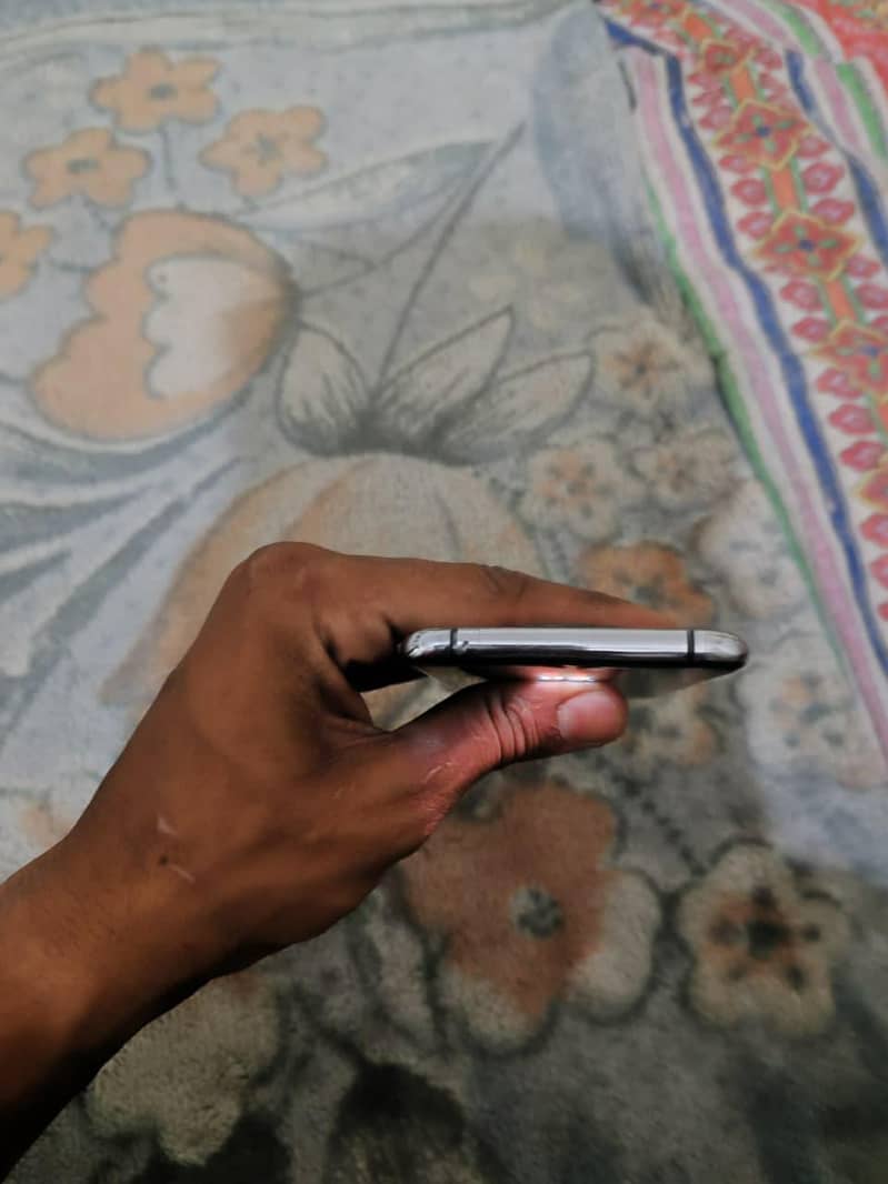 One Plus 7T 3