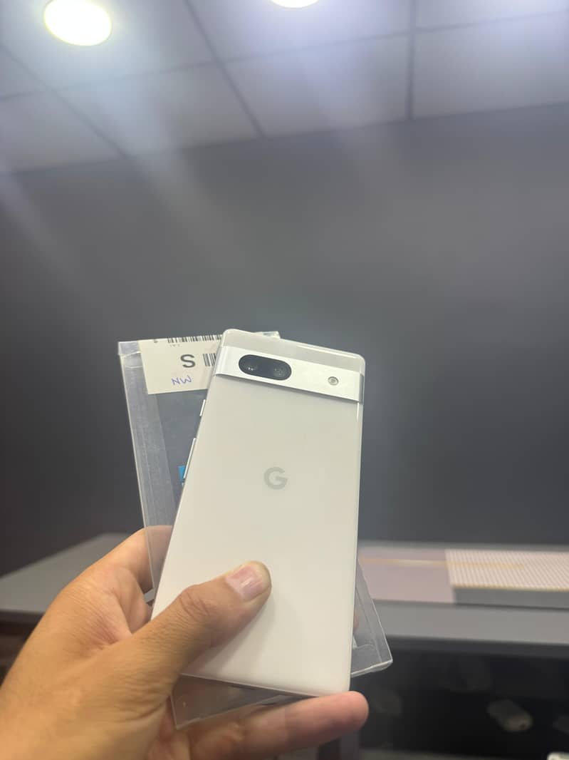 Google Pixel 7a 0