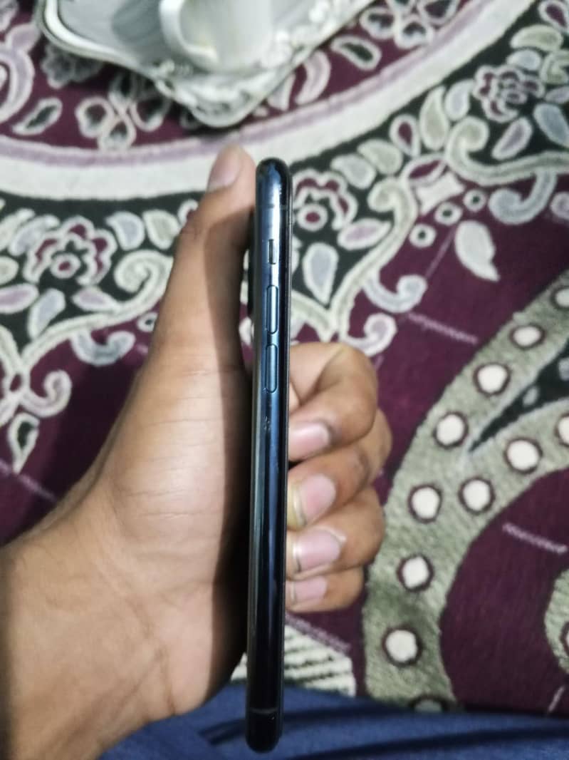 iphone 11 pro 0