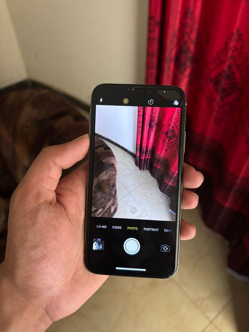 iPhone X 0