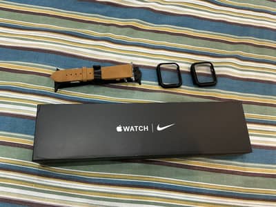 Apple Watch Series 6 (44mm) Amazing condition no scratches