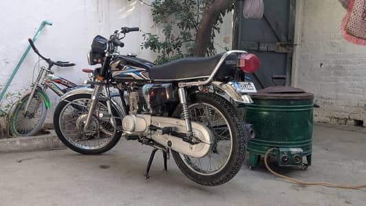 125 bike for sale with double saman