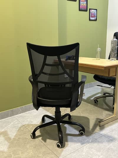 Office Chairs and Tables