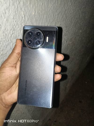 Tecno Spark 20 Pro Plus