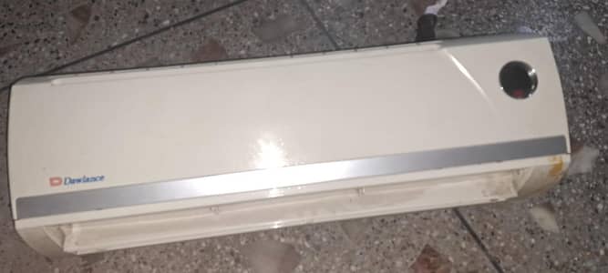 Air conditionar for sale dawlance