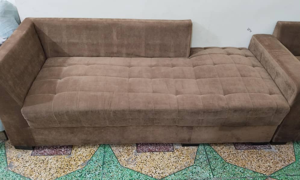 L SHAPED SOFA & Table 10