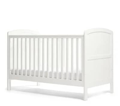 Baby cot bed