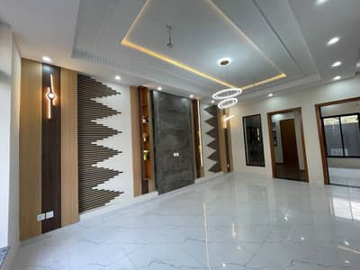 Prime Location 5 Marla House Available For Rent In Royal Orchard If You Hurry