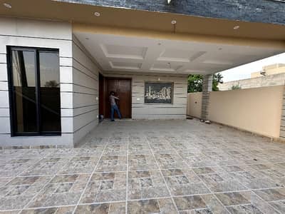 10 Marla House Available For Rent In Buch Vilas Multan