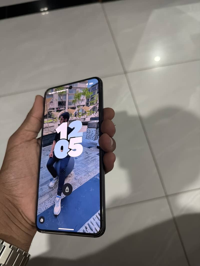 Google pixel 8 pro 1