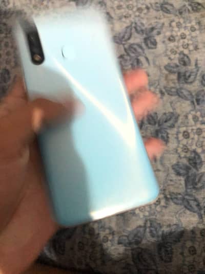 vivo y 19 without box charger 8/256
