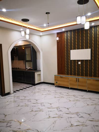 6 Marla Upper Portion For Rent