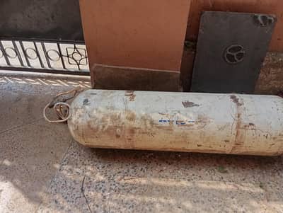 CNG cylinder with kit