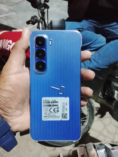Infinix hot 60 i storage 6/128
