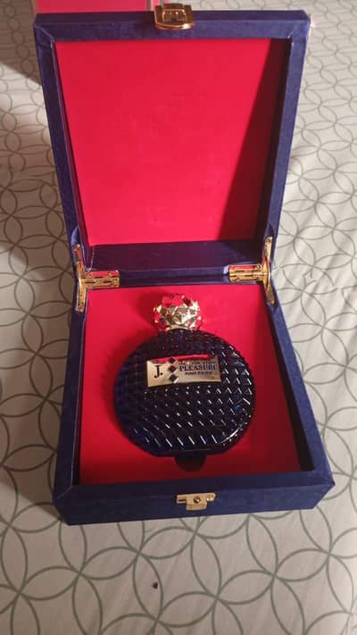 J. perfumes
