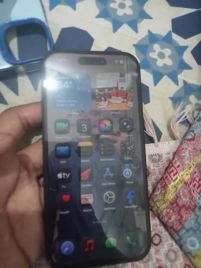 Apple iPhone 15