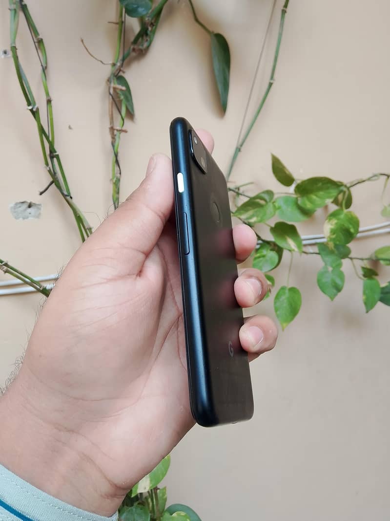 Google Pixel 4 1