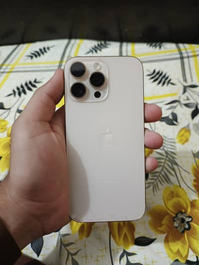 Apple iPhone 16 Pro Max