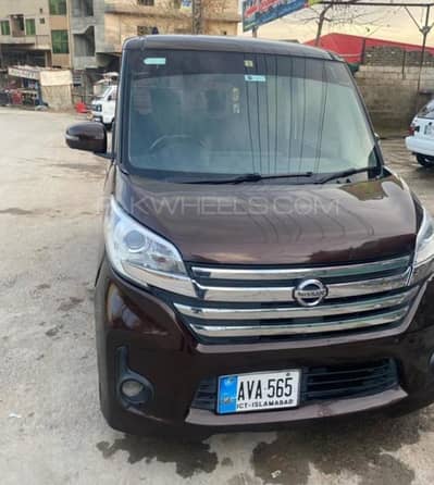 Nissan Dayz Highway Star 2014/17