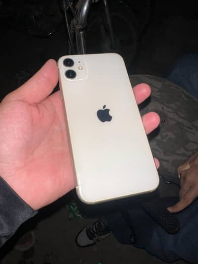 Apple iPhone 11