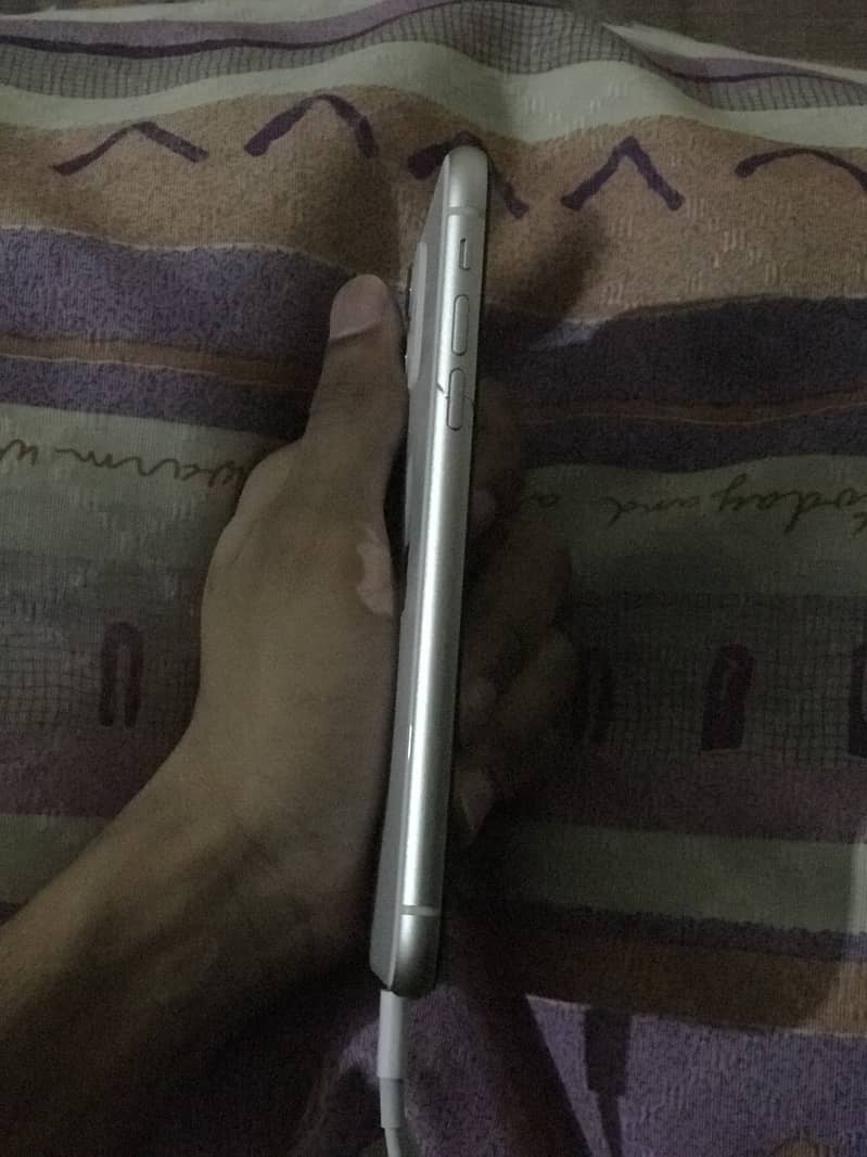 Iphone 11 Jv 4