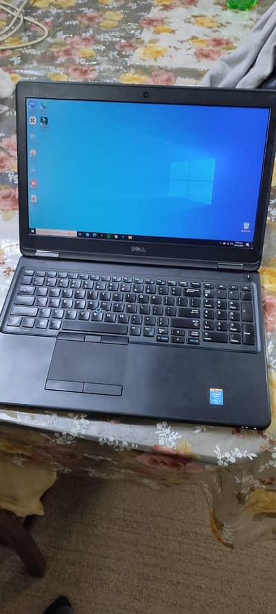 Dell Latitude E5550