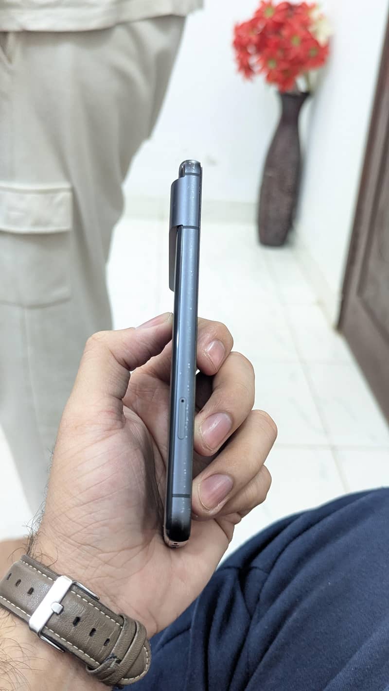 Google Pixel 8 2