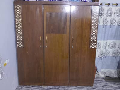 Akhrot ki lakri ka polished wala furniture