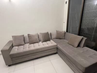 L SHAPED SOFA - excellent condition