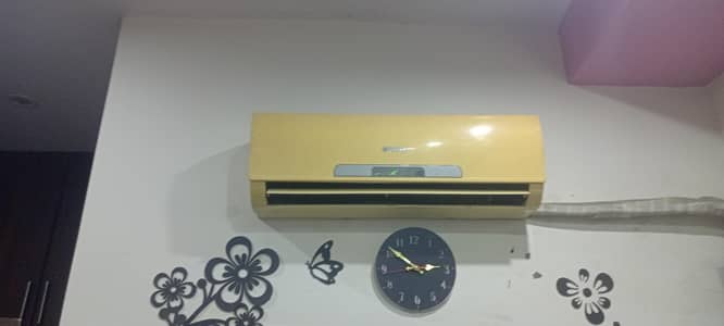 1 ton non inveter ac very good condition